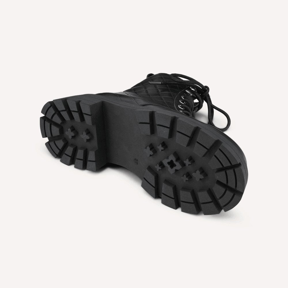 PATTRA BLACK - JoDis